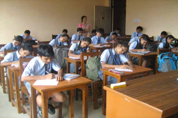 R N International Public School-Classroom