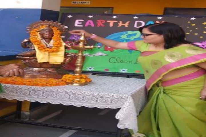 Radha Krishna Public School-Earth Day