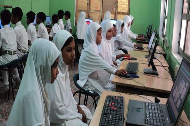 Rafi Memorial English School-Computer Labs