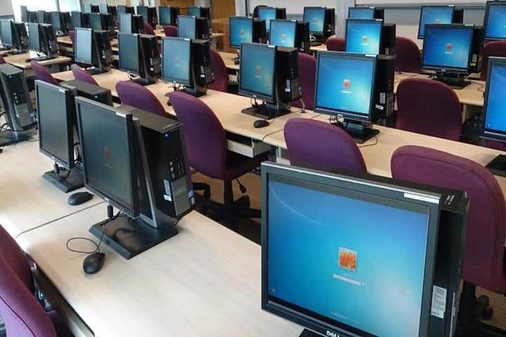 Raheemia Public Junior High School-Computer Lab