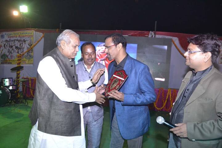 Ram Lakhan Bhatt International School-Felicitation