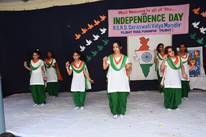 Ram Swaroop Ram Dulari Saraswati Vidya Mandir-Independence Day