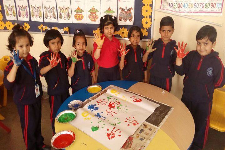 Rama Devi International School-Holi