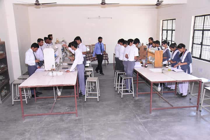 Rameshwaram International Academy-Labs