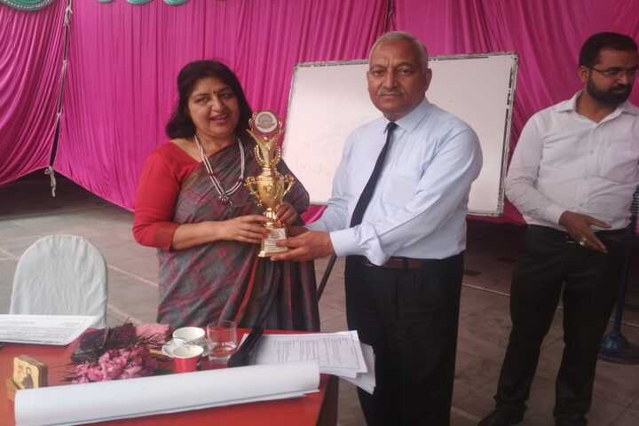 Rana Public School-Awards