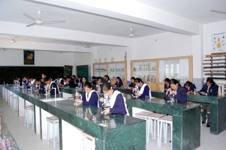 Rani LaxmiBai Memorial School-Biology Lab