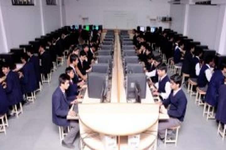 Rani Laxmi Bai Memorial Senior Secondary School-Computer Lab