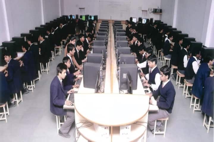 Rani Laxmi Bai Memorial School-Computer Lab