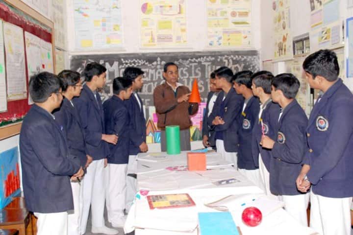 Rani Laxmi Bai Memorial School-Maths Lab