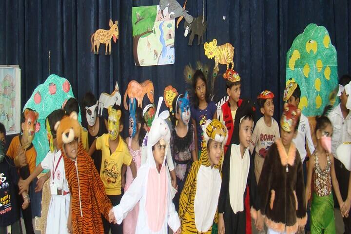 Red Rose Senior Secondary School-Fancy Dress