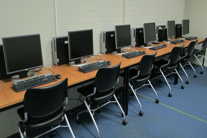 Red Rose Senior Secondary School-Computer Labs