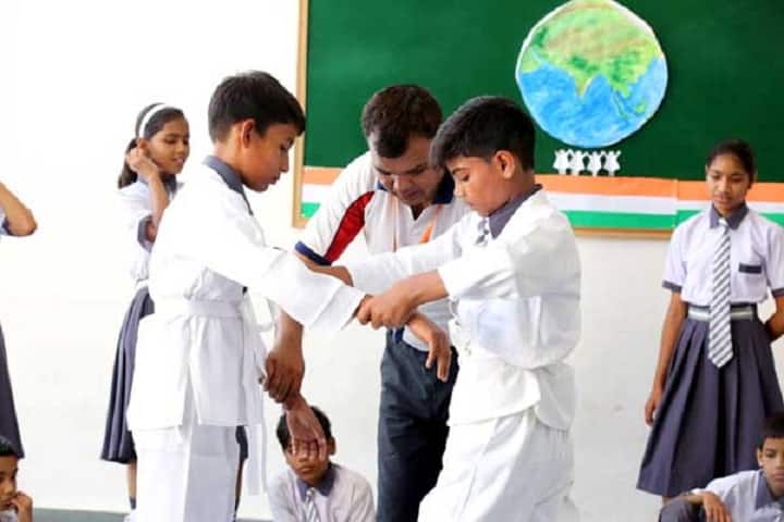 Rediyent Public School-karate