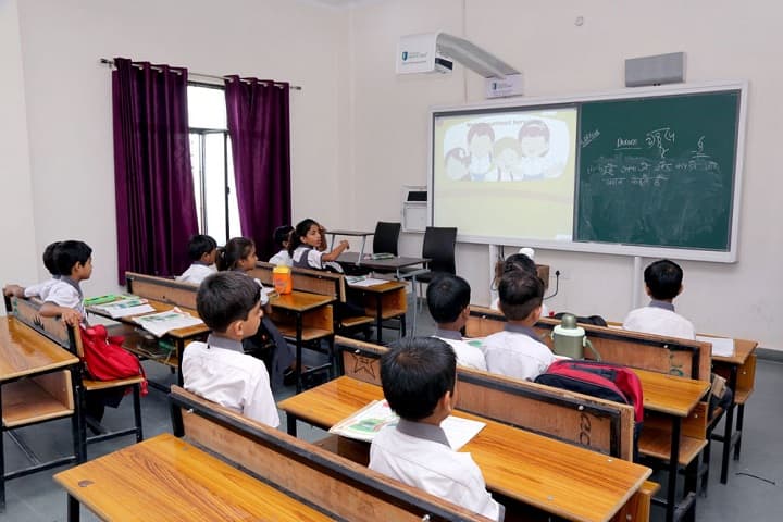 Rediyent Public School-smartclass