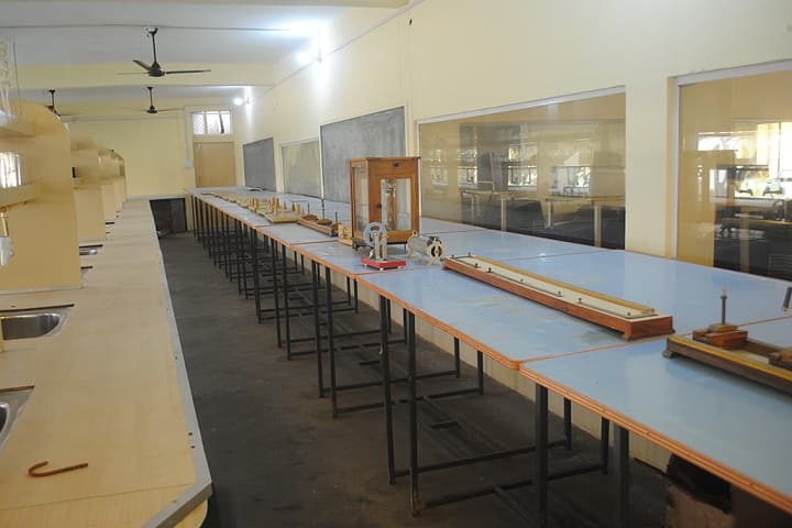 Reliance Academy- physics lab
