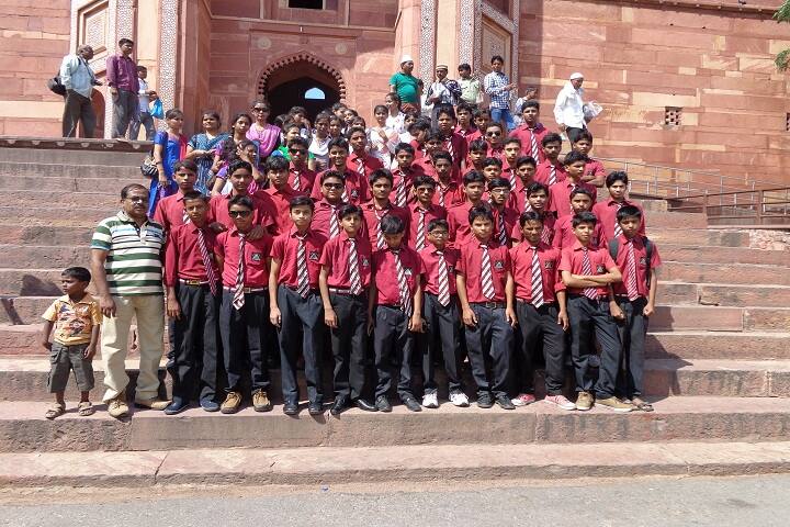Reliance Academy-Educational Tour