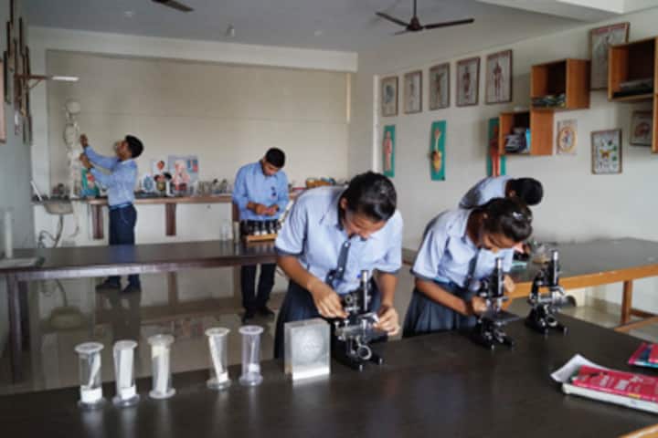 Royal Public School- Biology Lab