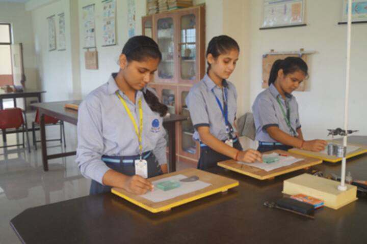 Royal Public School- Physics lab