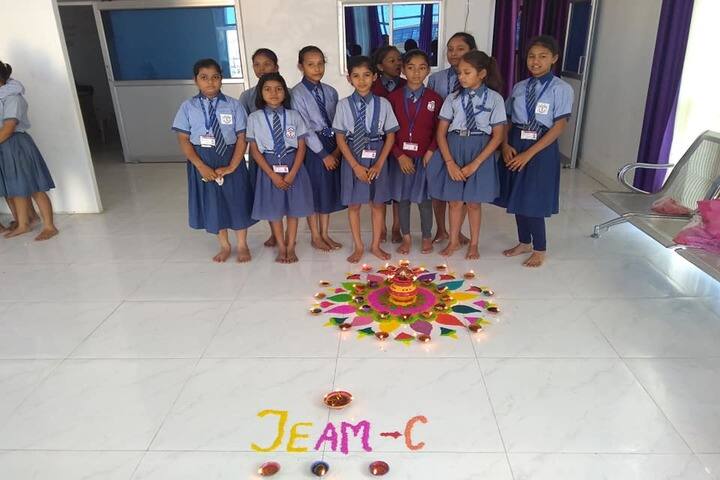 Royal Public School- rangoli