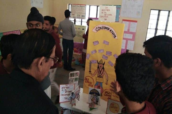 S P M Dav Public School- Art Exhibition