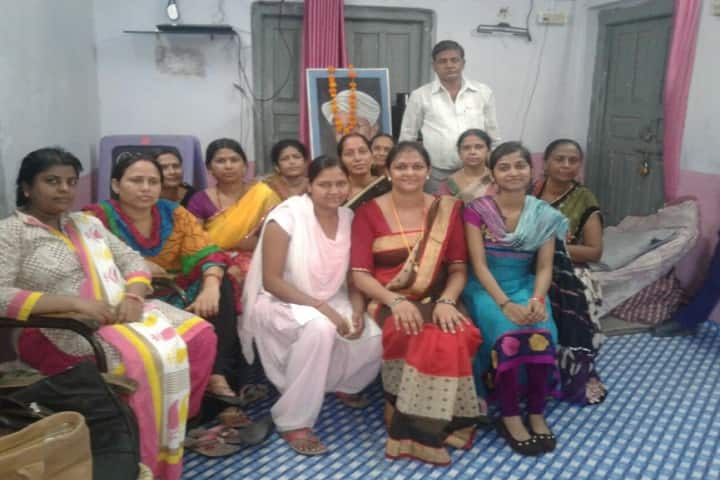 S S Kanhaiya Lal Aggarwal Memorial Bal Vidya Mandir-staff group photo