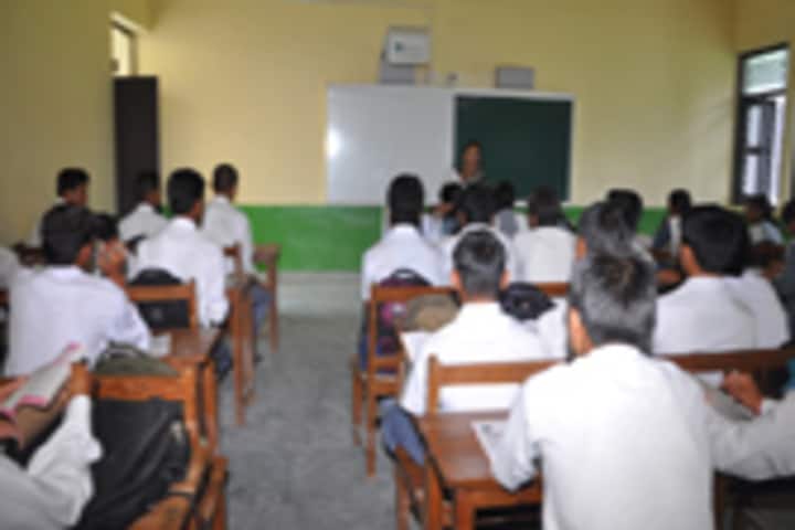 S S Memorial Senior Secondary Public School- Classroom