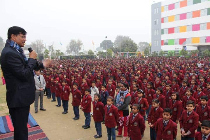 S R Global School-Assembly