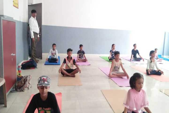 S R Global School-Yoga