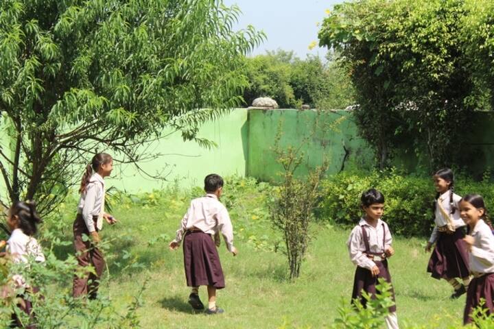 S S S Gurukul School- Swacch Bharat
