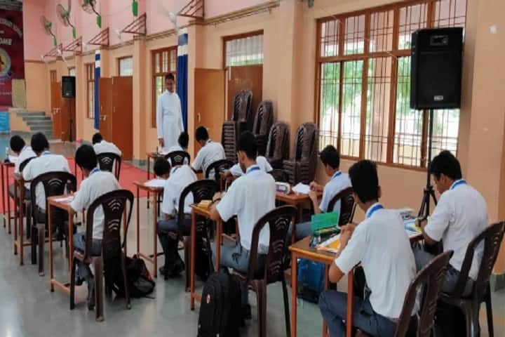 Sacred Heart Higher Secondary School-Classroom