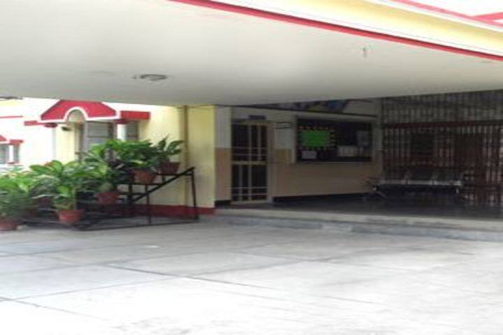 Sacred Heart School- School Entrance