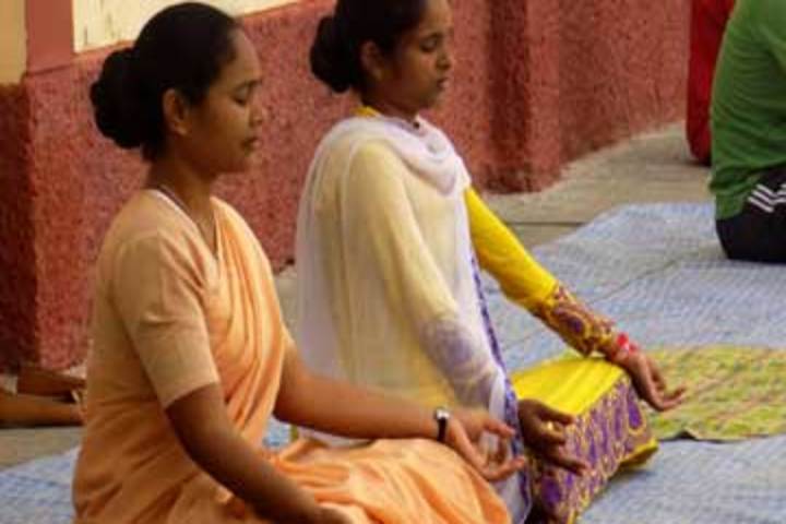 Sacred Heart School-Yoga