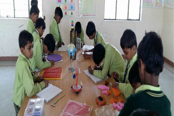 Sandeepani Public School-Laboratory