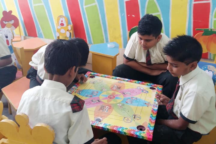 Sanskaar Valley Academy-Indoor games