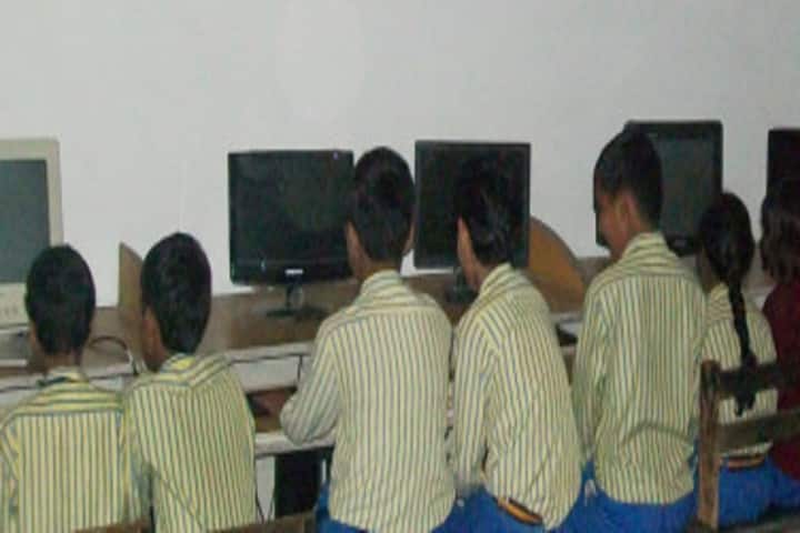 Sapna International Public School-Computer Lab