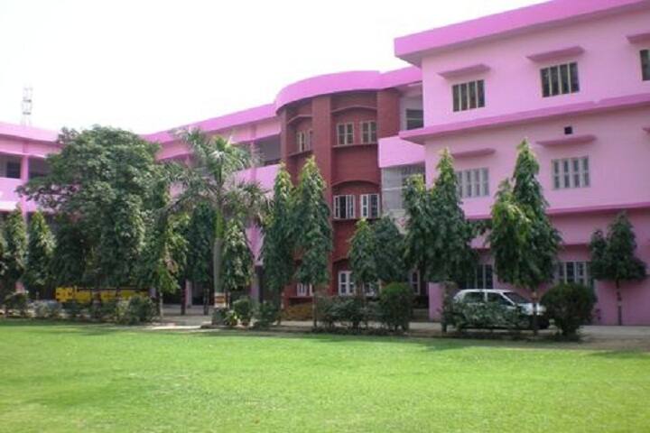 Saraswati Bal Mandir-School View