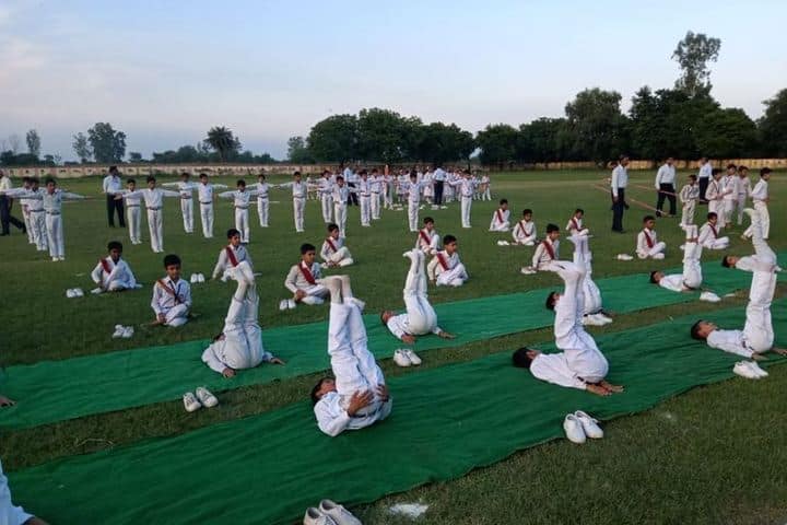 Saraswati Vidya Mandir-Yoga