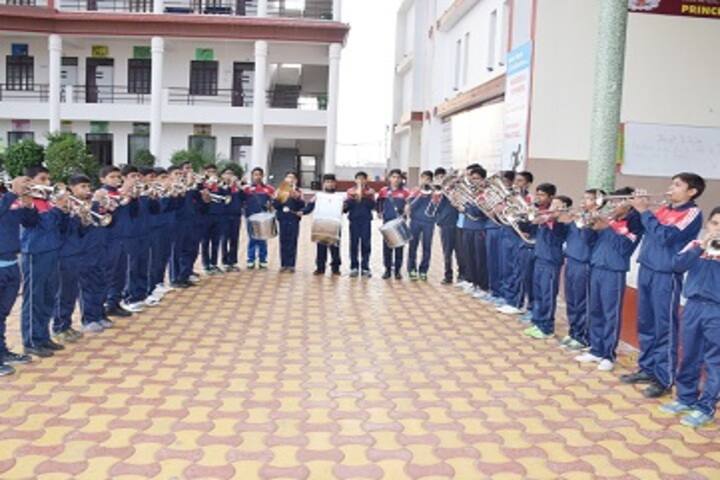 Saraswati Vidya Mandir-Band