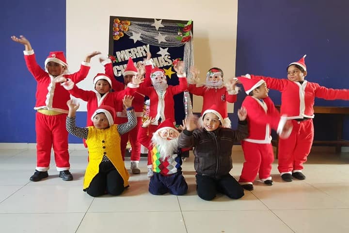 Sarv Sanskriti School-Christmas Celebrations