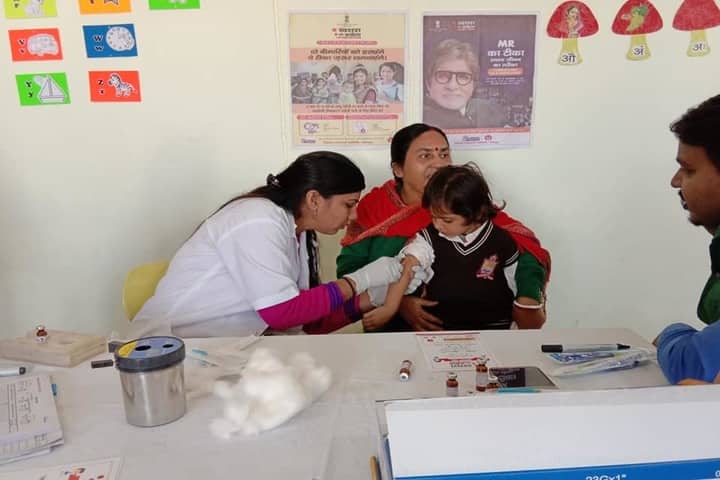 Sarv Sanskriti School-Deworming
