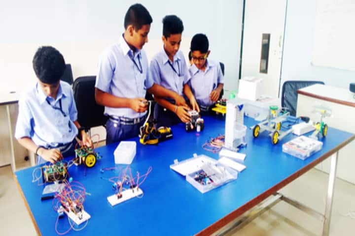 Sarvottam International School-Robotics
