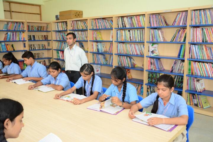 Scholars Home International School-Library
