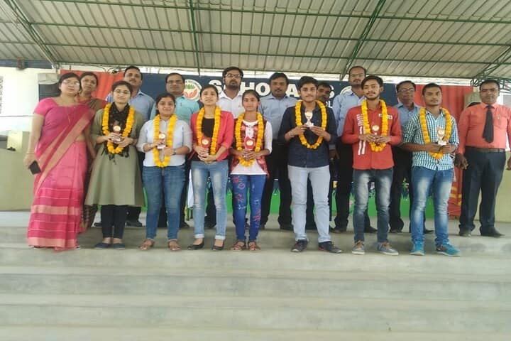 Scholars Senior Secondary School-Prize Distribution