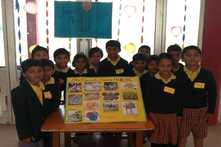 SCSB International School-Poster Making