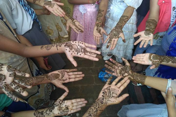 Seth Channuram Bajaj Memorial Public School-Mehandi Competition