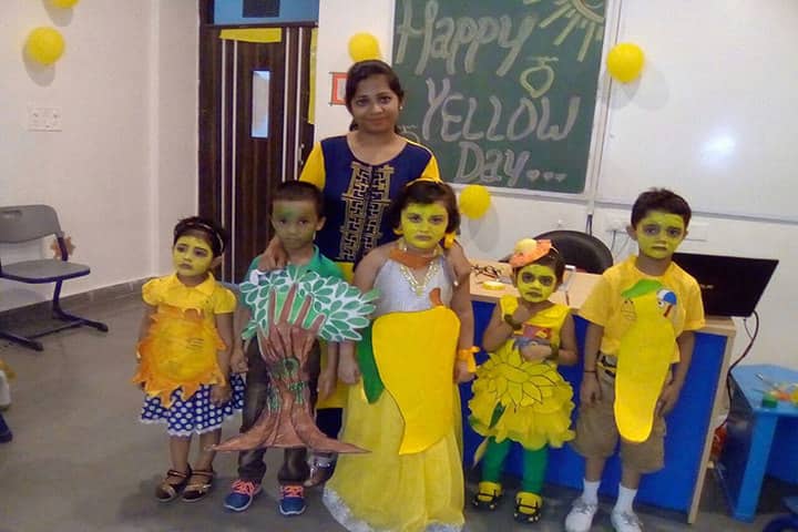 Seth M R Jaipuria School-Yellow Day