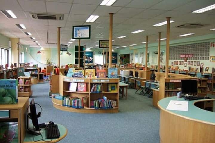 Seven Hills School-Library