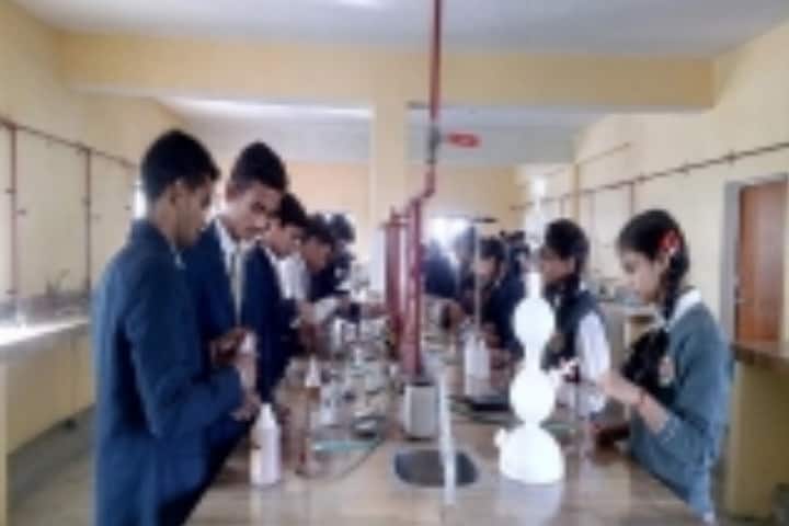 Shandilya Public School-Lab