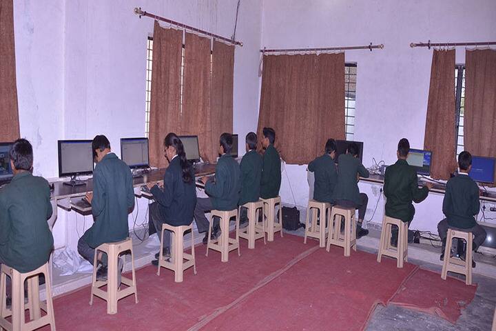 Shanti Devi Memorial Public School-Computer Lab