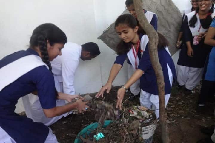 Shanti Dham Senior Secondary School-Swacch Bharat