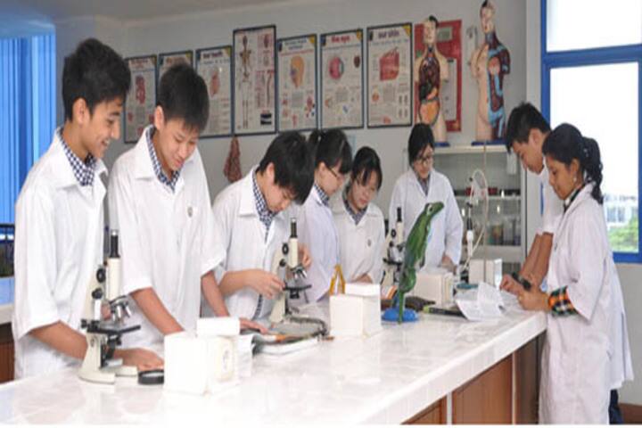 Sharada Public School-Science Lab